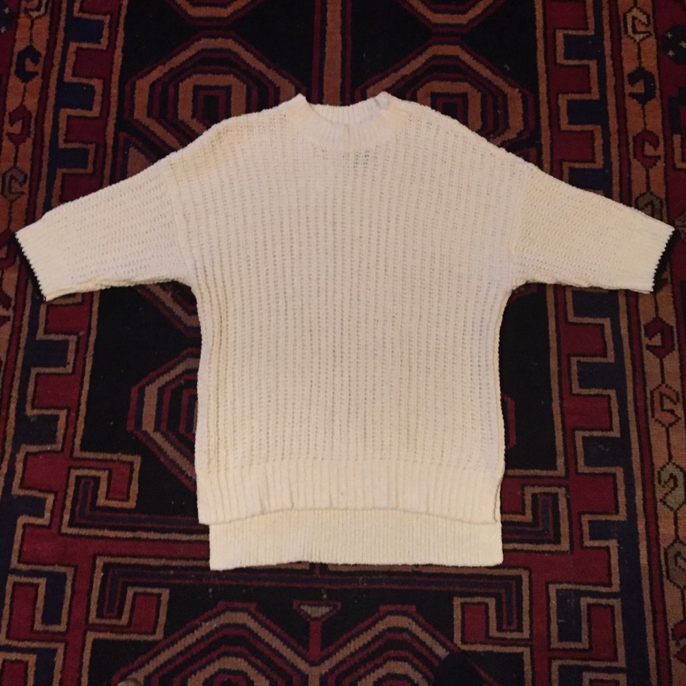 ANN TAYLOR LOFT Petites White Cable knit Sweater