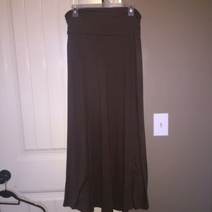 DARK BROWN MAXI SKIRT