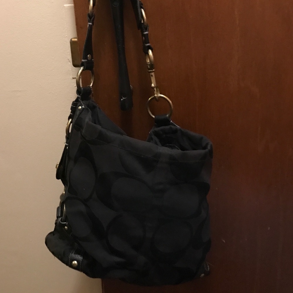 Coach purse - Picture 1 of 1