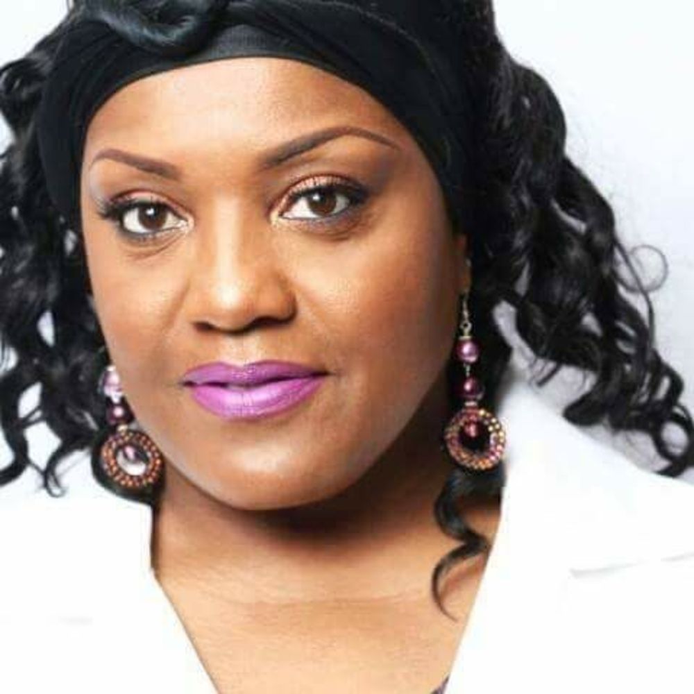 Meet your Posher, Rosalyn