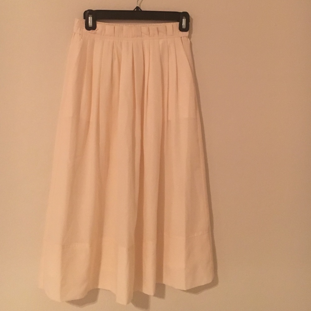 Midi cream pleated j crew skirt