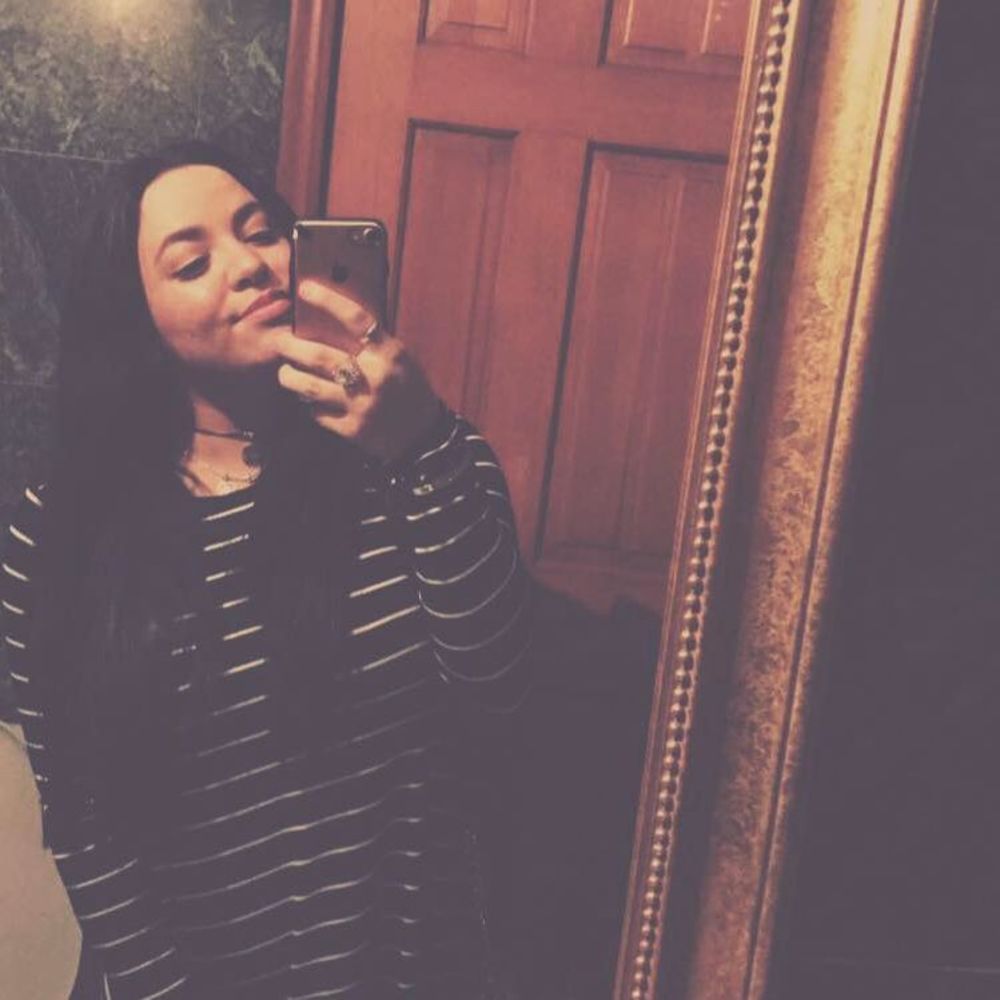 Meet your Posher, Rosana