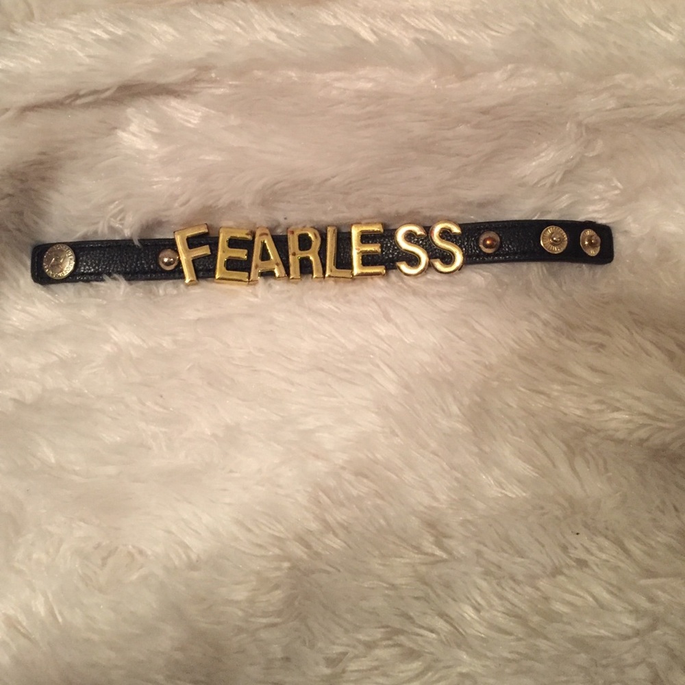 BCBQ FEARLESS bracelet