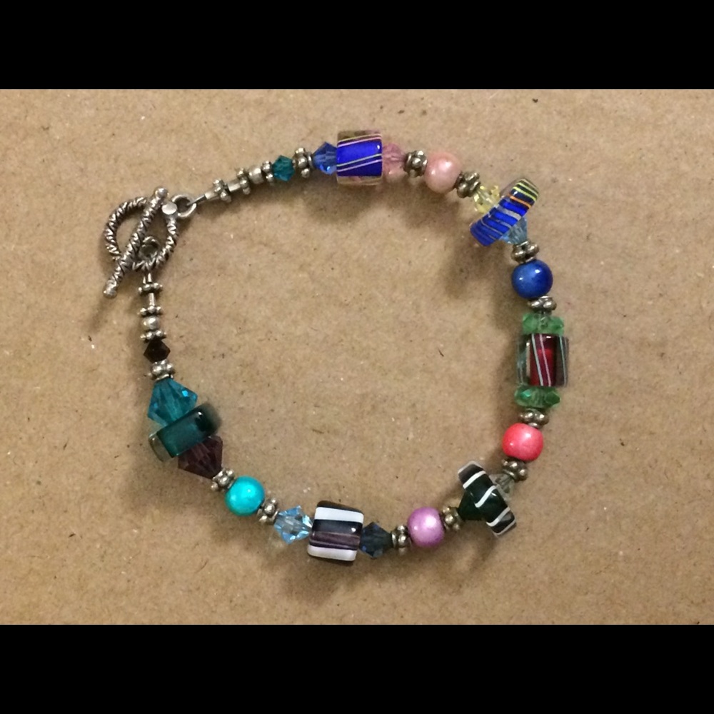 Art glass beaded toggle bracelet