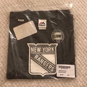 NWT official NHL New York Rangers T shirt.