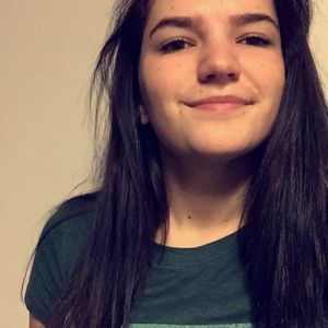 Meet your Posher, Camille