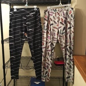 LulaRoe polyester spandex leggings