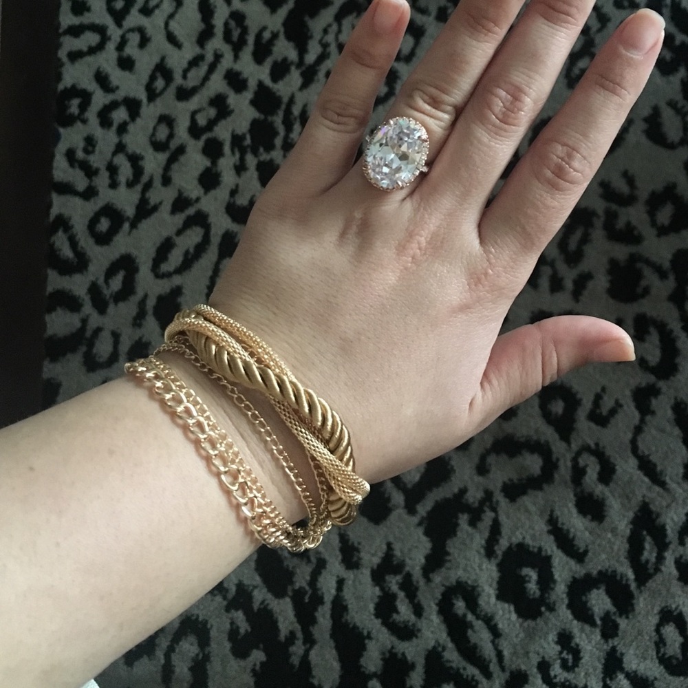 Layered Chain Bracelet - Picture 2 of 2