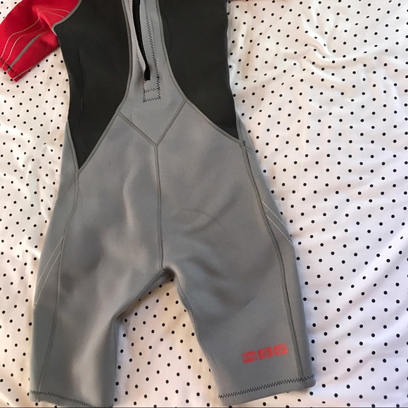 Body Glove Wet Suit - Picture 2 of 3