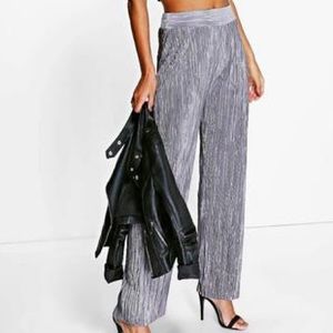 boohoo Aerin Pleated Wide Leg Trousers Mauve