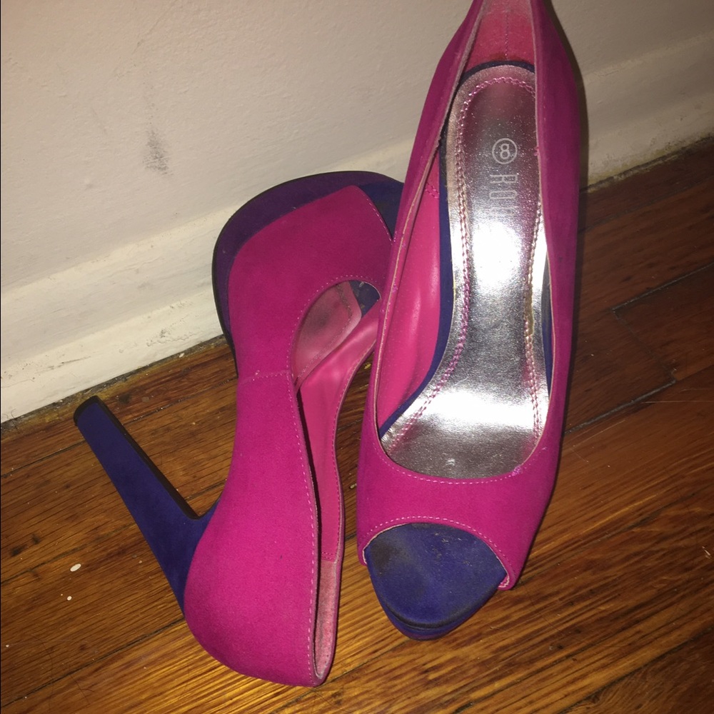 Open toe heels - Picture 3 of 3