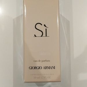 Si armani perfum