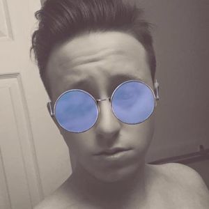 Meet your Posher, Tyler