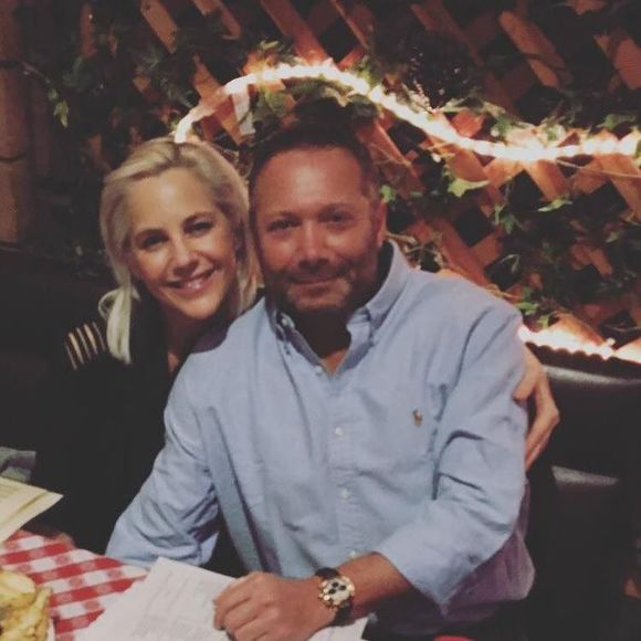 Meet your Posher, Tabitha - Picture 1 of 1