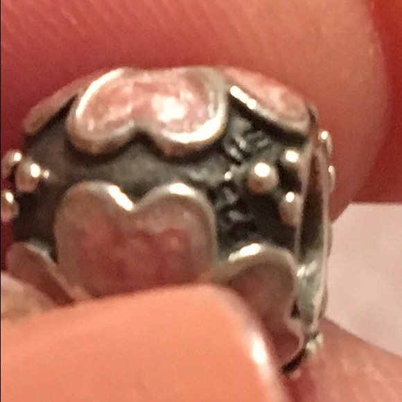 Authentic charm - Picture 3 of 4