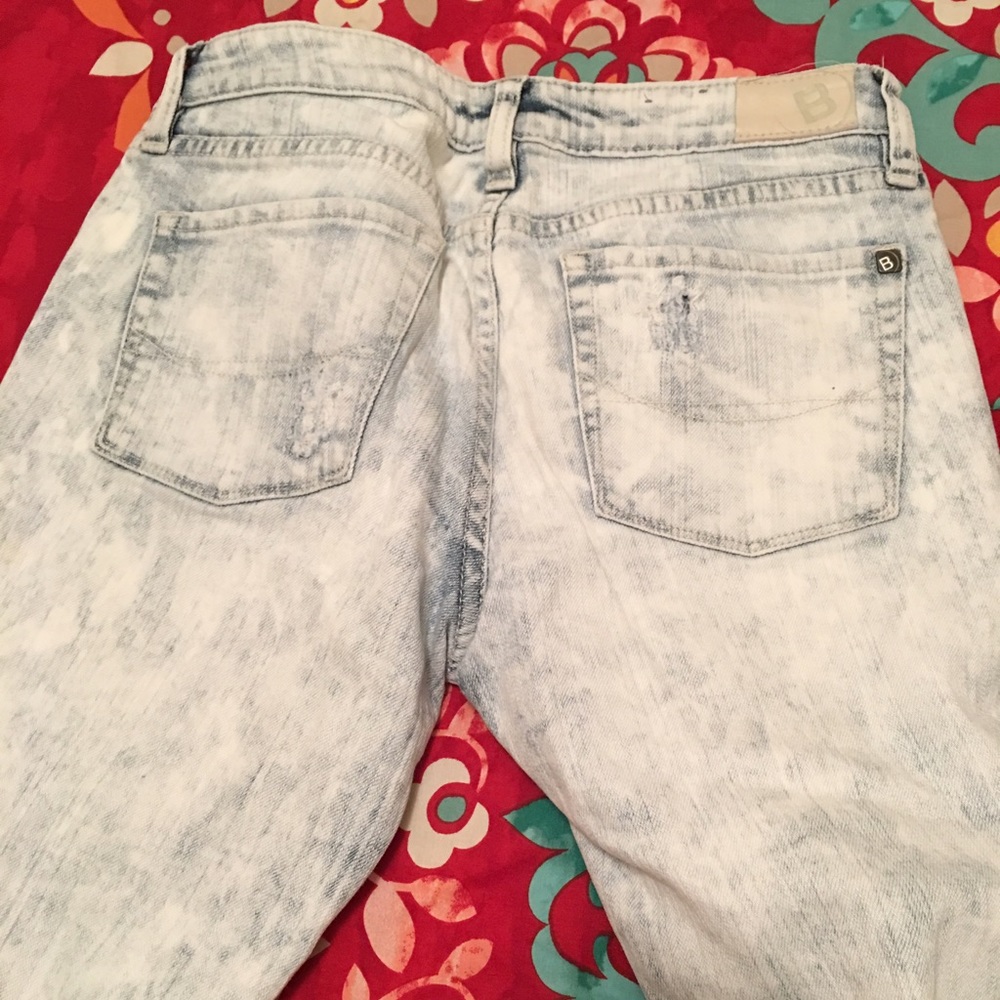 Bullhead jeans - Picture 2 of 2