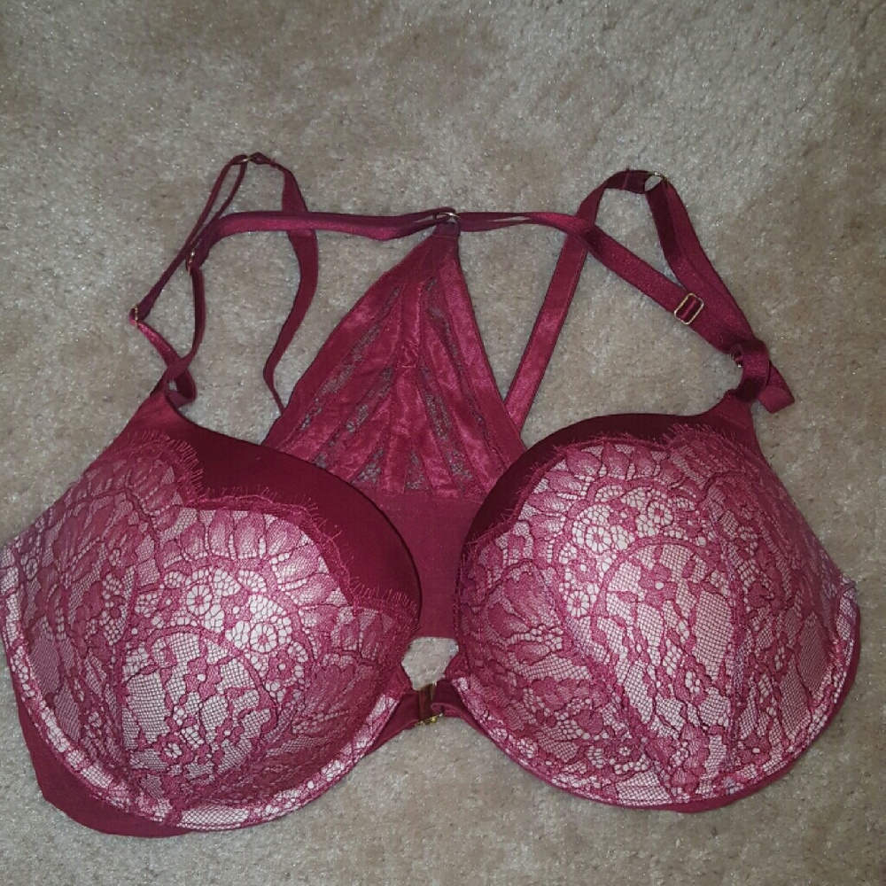 38D Victoria secret