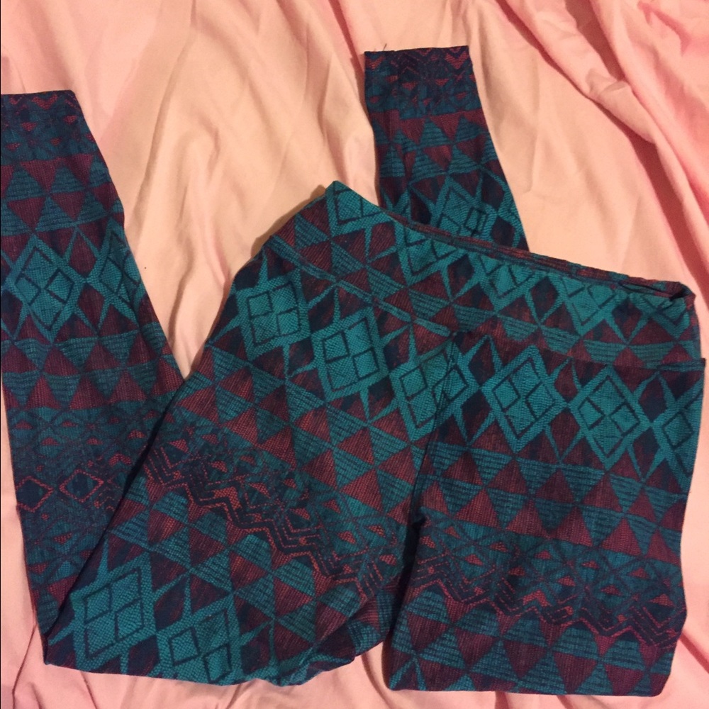 Lularoe leggings tribal one size blue purple 🦄