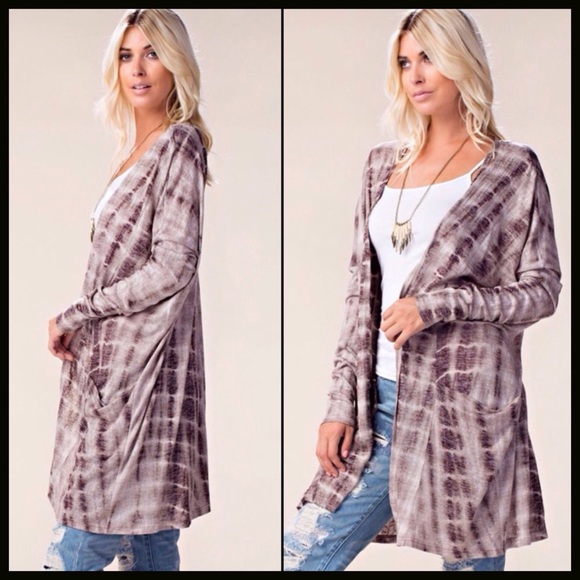 Cozy in Tie-Dye Cardi - Picture 3 of 5