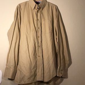 Tommy Hilfiger shirt.  Men's size XL