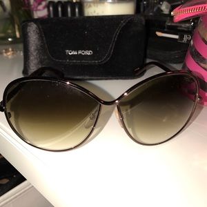 tom ford sunglasses (never used)