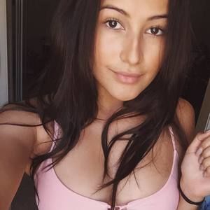Meet your Posher, Leilani