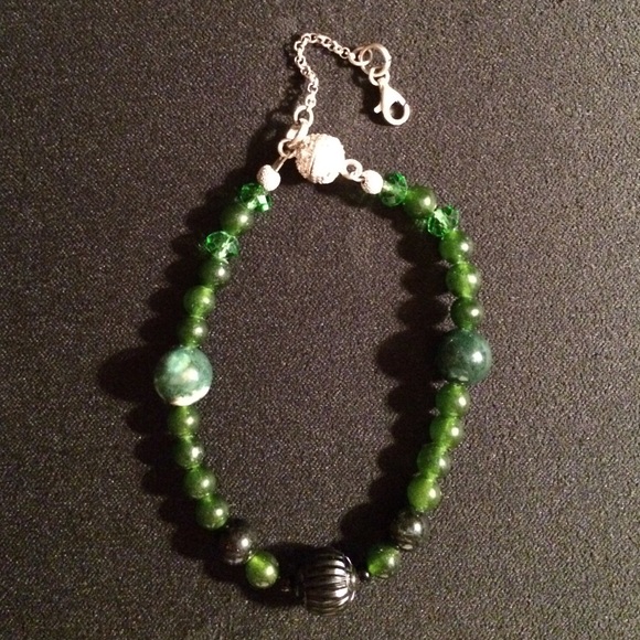 Genuine gemstone handmade bracelet by Heiny.