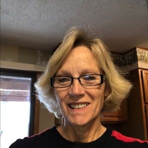 Meet your Posher, Vicki