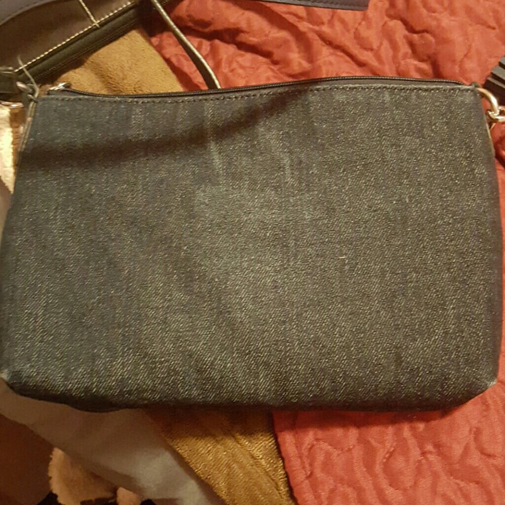 Purse - Picture 3 of 3