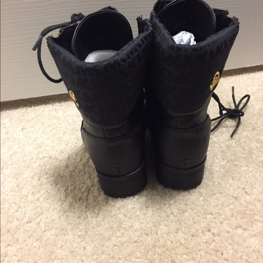 Mk boots - Picture 2 of 3