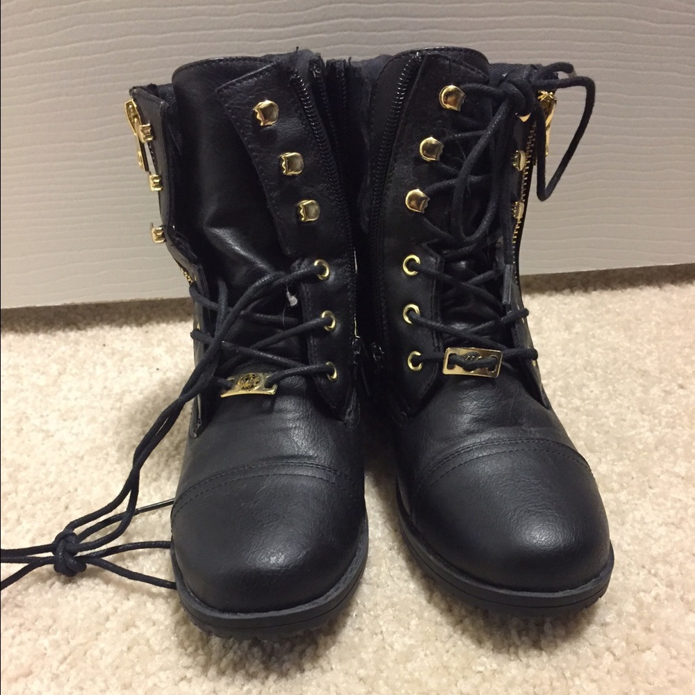 Mk boots - Picture 3 of 3