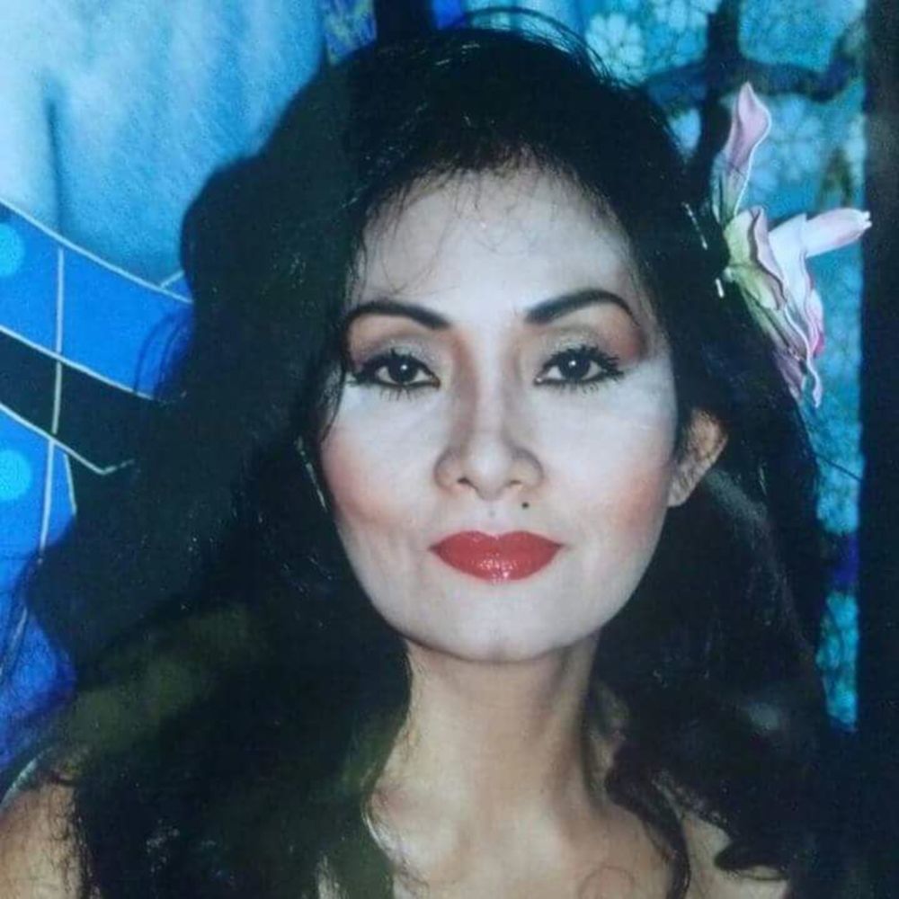 Meet your Posher, Minda