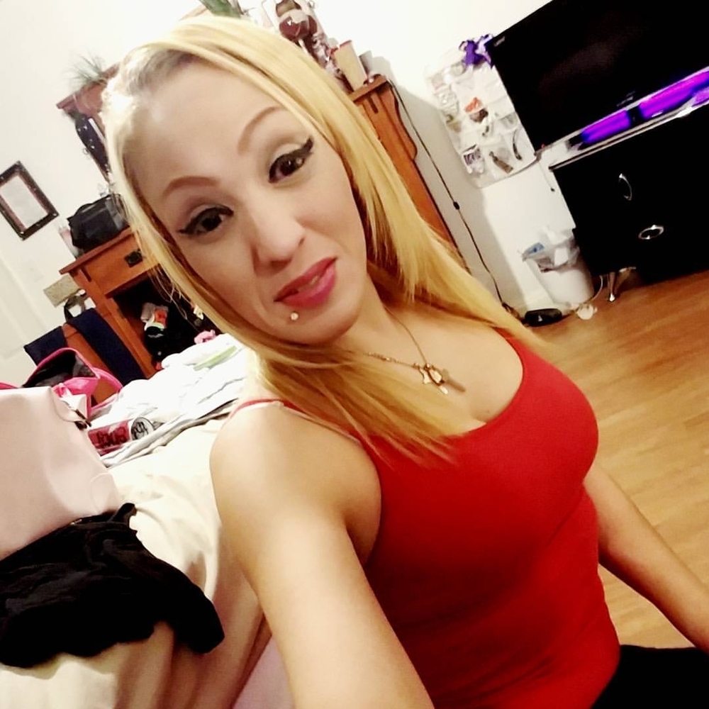 Meet your Posher, Stacy