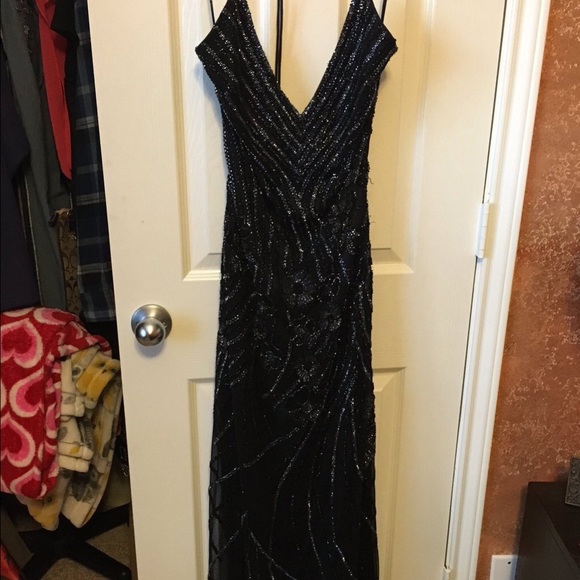 Prom dress - Picture 2 of 2