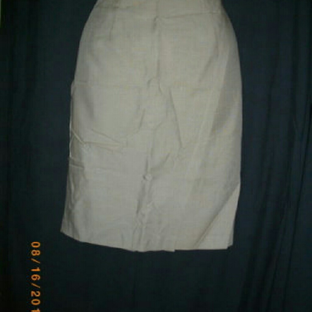 S K & Company 8 Beige Tan Knee Length Career Skirt