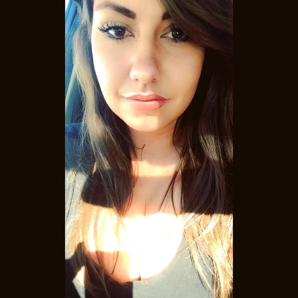 Meet your Posher, Storie