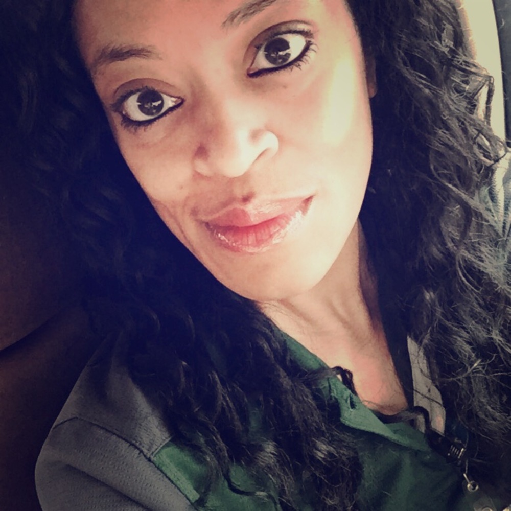Meet your Posher, Tanya