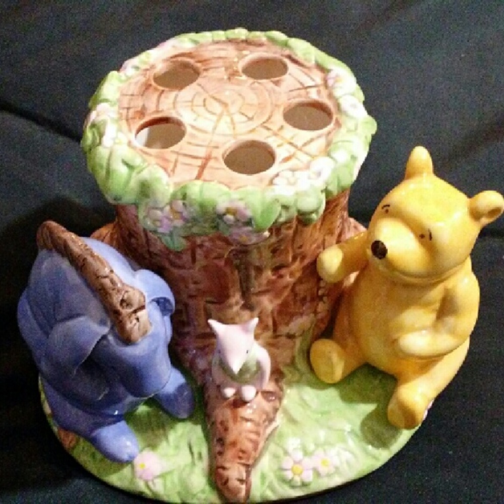 Child toothbrush holder- multicolored