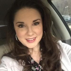 Meet your Posher, Nikki