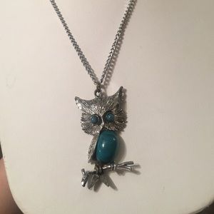 Vintage 70's turquoise jelly belly OWL necklace