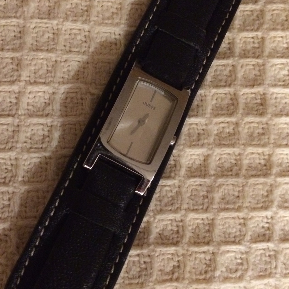 Guess Watch