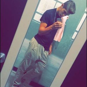 Meet your Posher, Sam