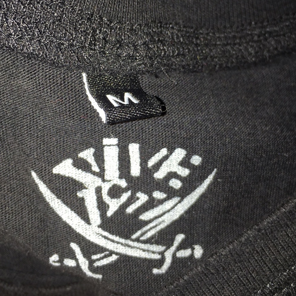 Ladies tee - Picture 3 of 4