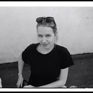 Meet your Posher, Hana