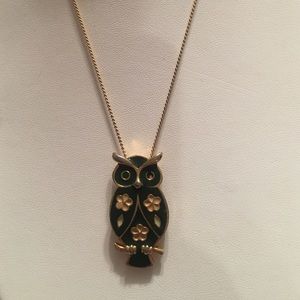 Vintage 70's green enamel OWL necklace