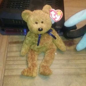 Ty fuzz bennie baby with erors