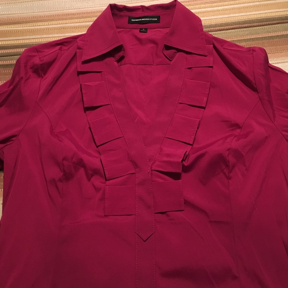 Express top - Magenta, Size Small