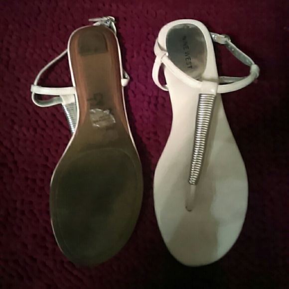 Shoes - Picture 2 of 2