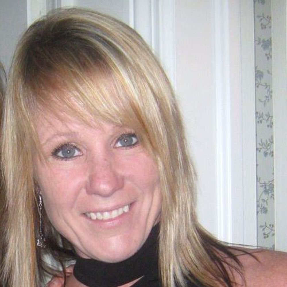 Meet your Posher, Denise