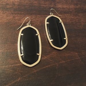 Kendra scott black and gold Danielle earrings